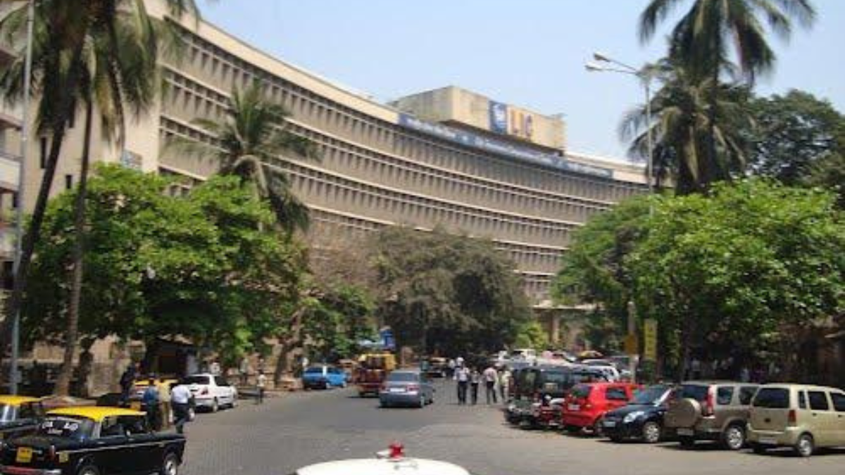 LIC AAO Expected Cut Off 2025