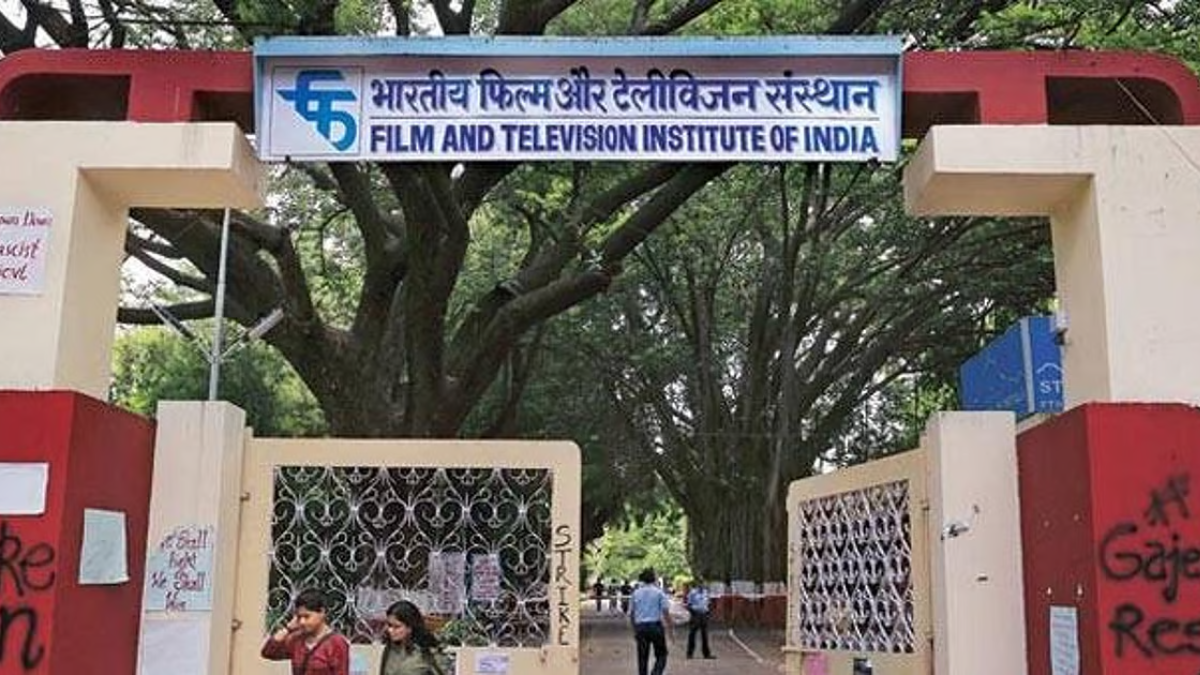 FTII Declared 'Institution Deemed to be University