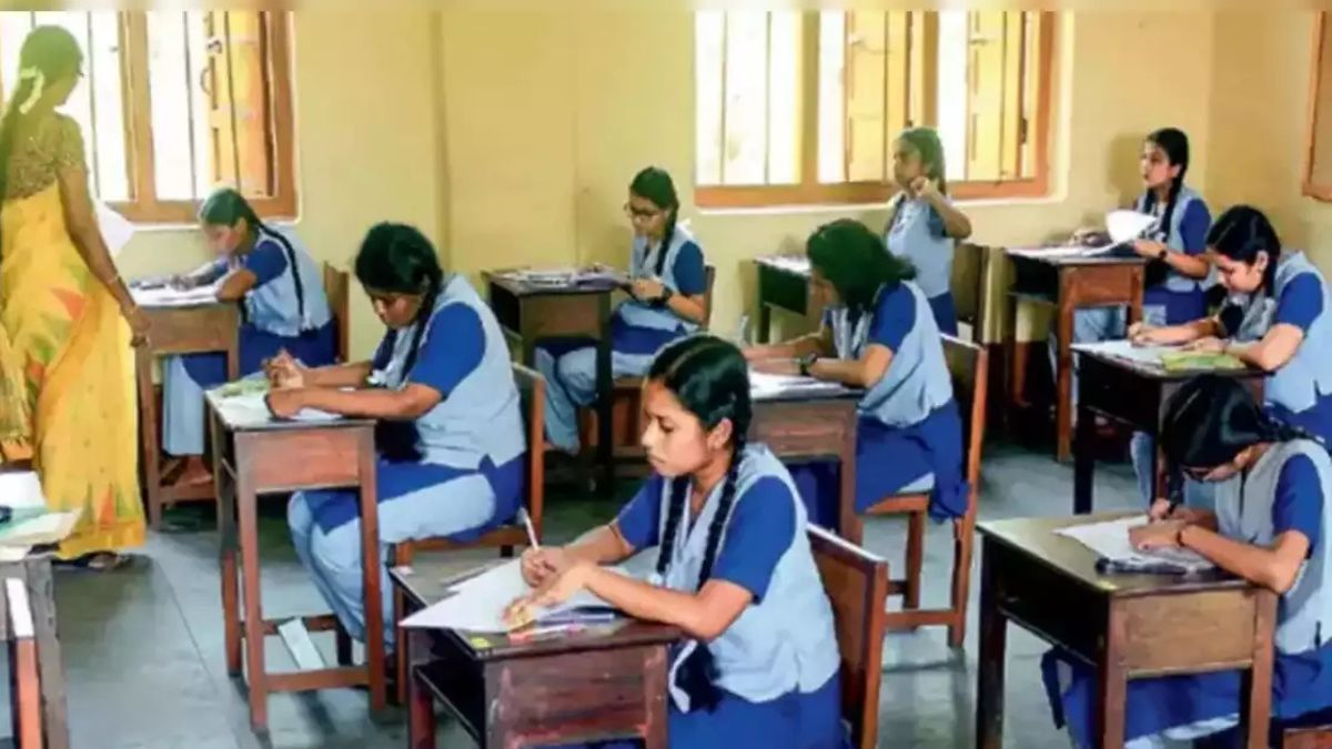 Delhi Police Launches ‘Nayi Disha’ to Reintegrate School Dropouts