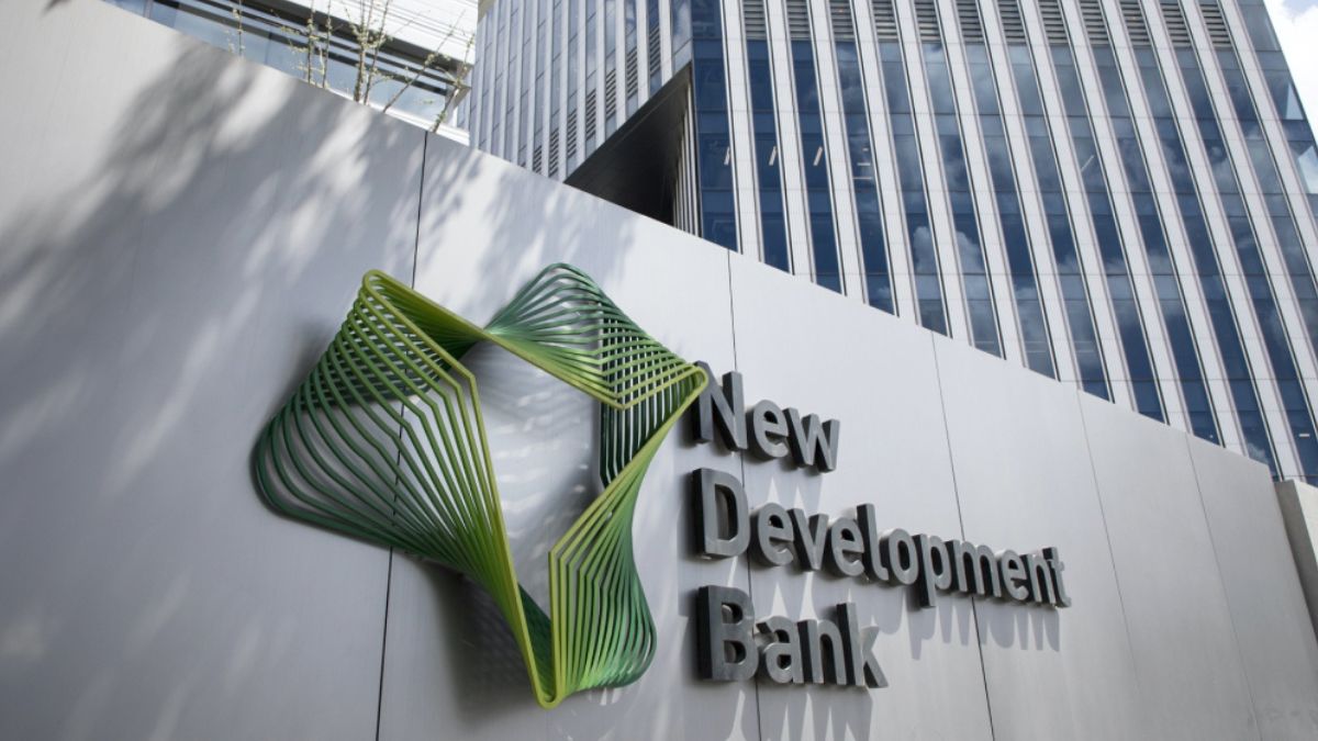 Algeria has officially become a member of the New Development Bank, a financial institution founded by BRICS nations, signaling its entry into a major global platform for development financing. The country deposited its membership documents on May 19, 2025, joining efforts to support sustainable infrastructure projects worldwide.
