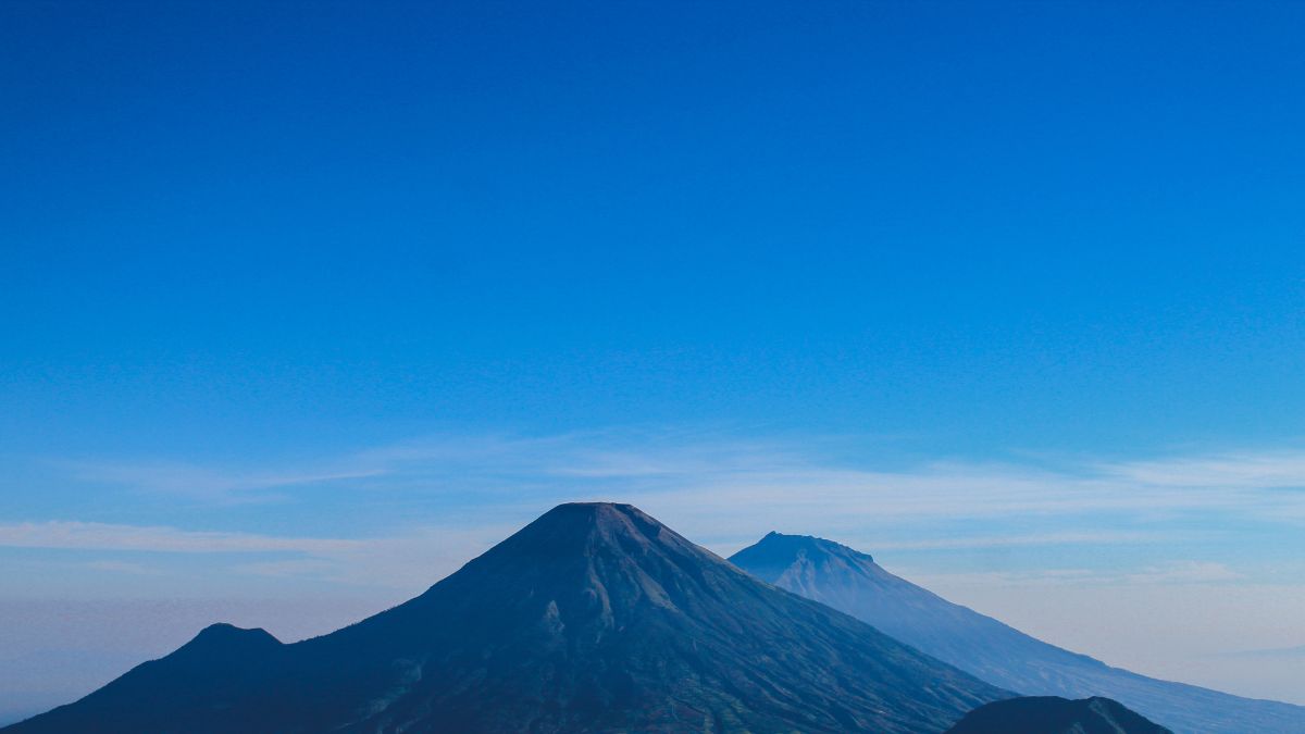 National Pride Joint Indian Mountaineering Team Scales Mount Everest