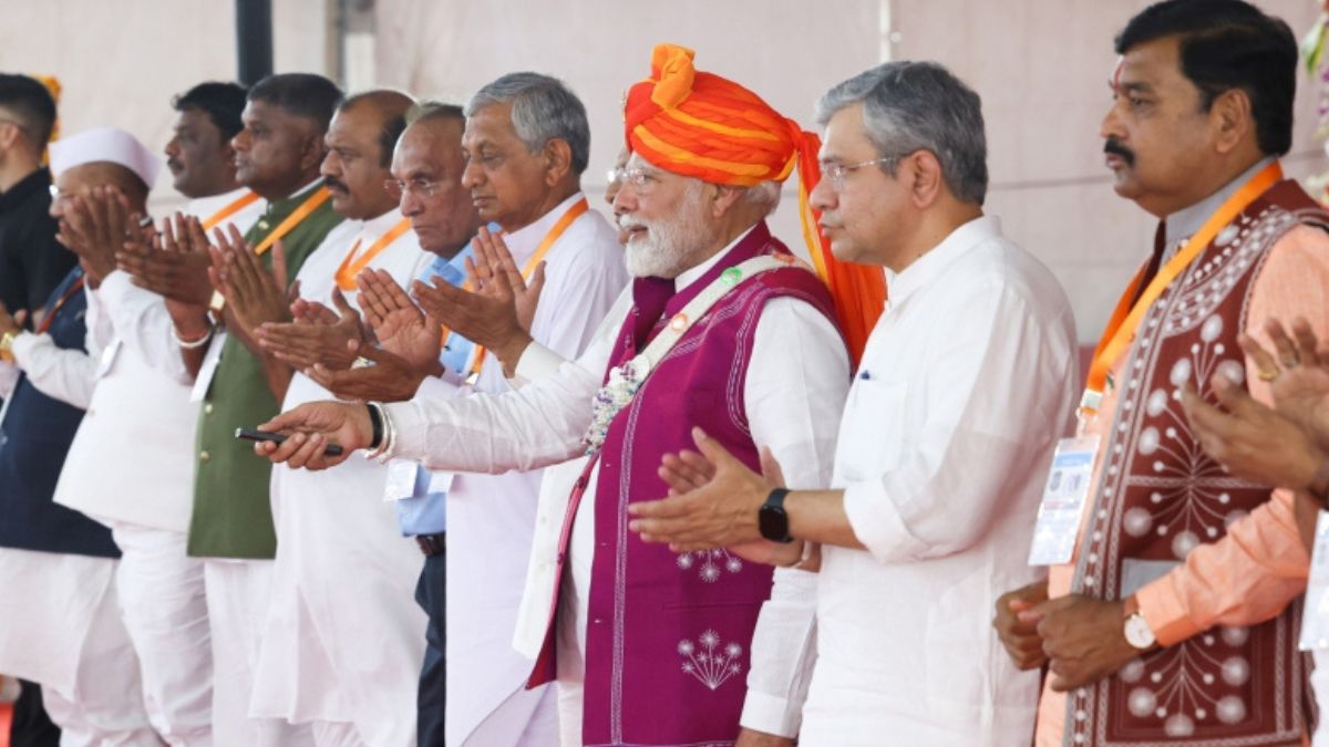PM Modi laid the foundation stone for development projects worth over ₹24,000 crore in Dahod
