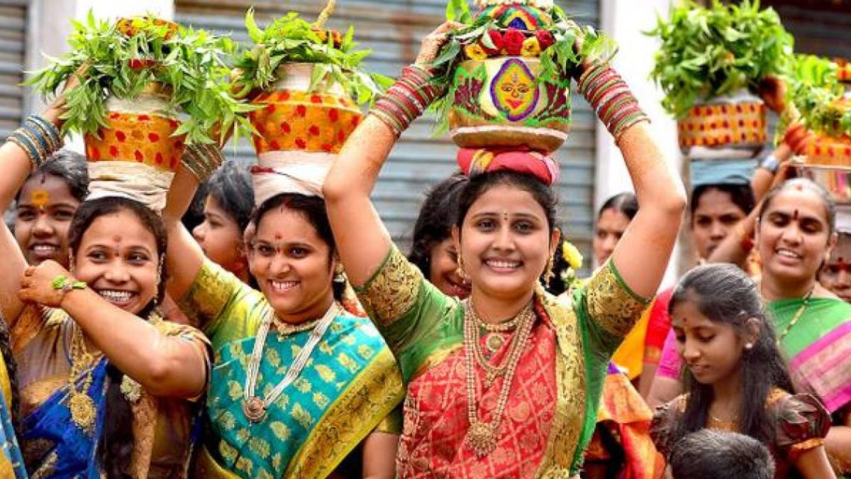 Telangana’s Folk Festival Bonalu Kicks Off with Devotion and Celebration