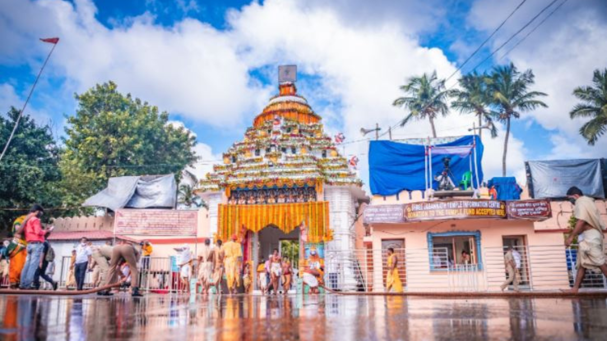 Day 2 of Jagannath Rath Yatra 2025: Lords Reach Gundicha Temple – Why This Place Matters