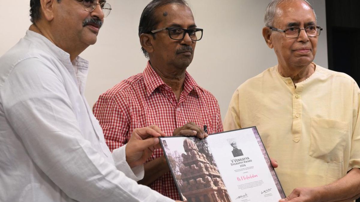 Veteran Archaeologist Vedachalam Wins Tamil Wikki Suran Award