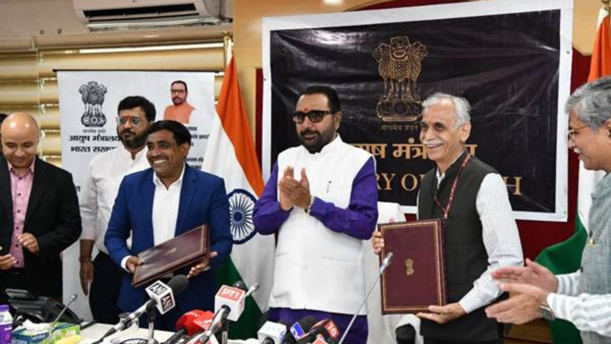 Ayush Ministry Signs Two Landmark MoUs to Boost Medicinal Plant Conservation