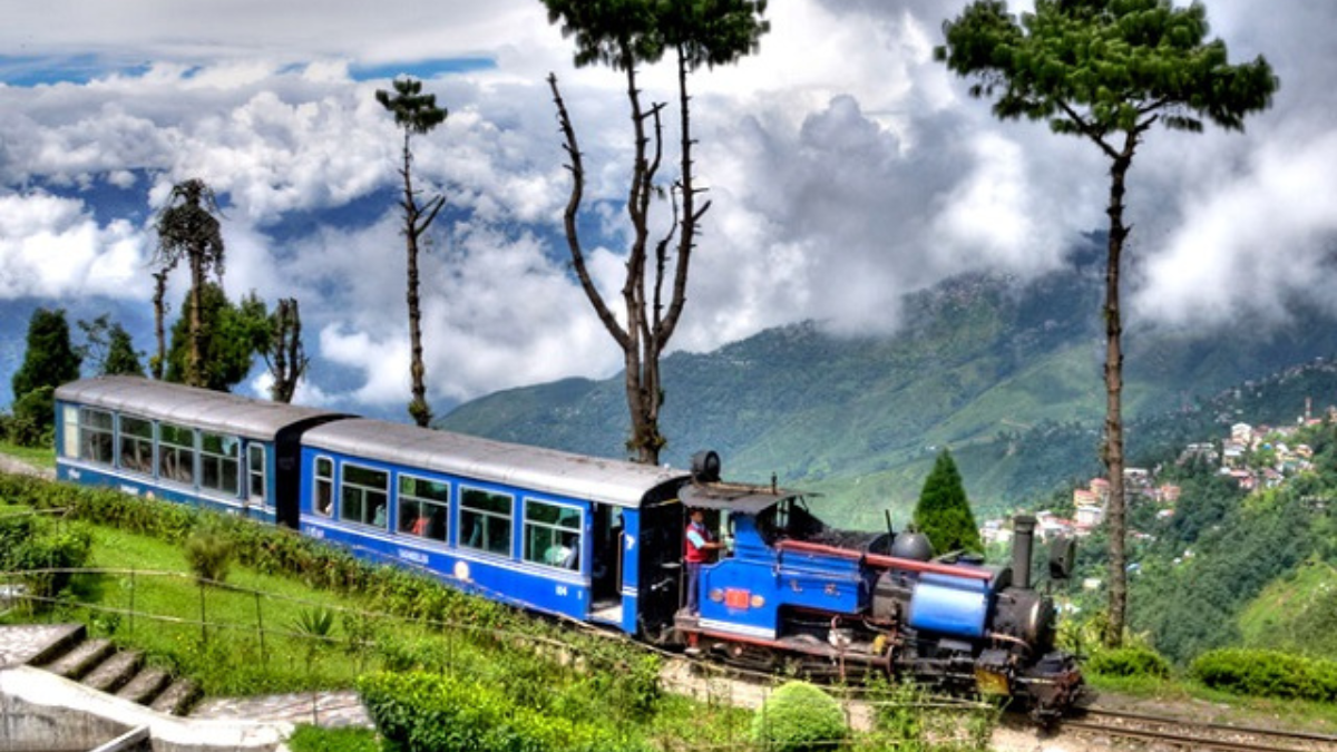Top-5 Most Beautiful Indian Railway Routes, Know About These Routes