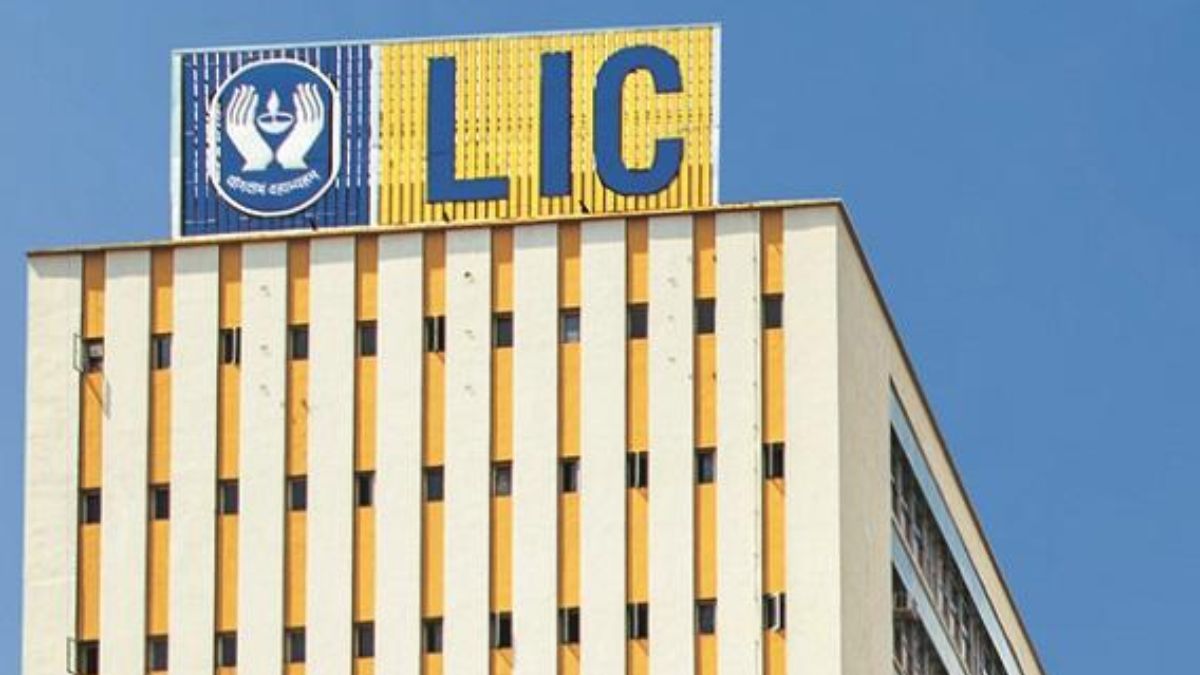 Government Appoints Merchant Bankers & Legal Advisors for Minority Stake Sales in LIC and PSBs