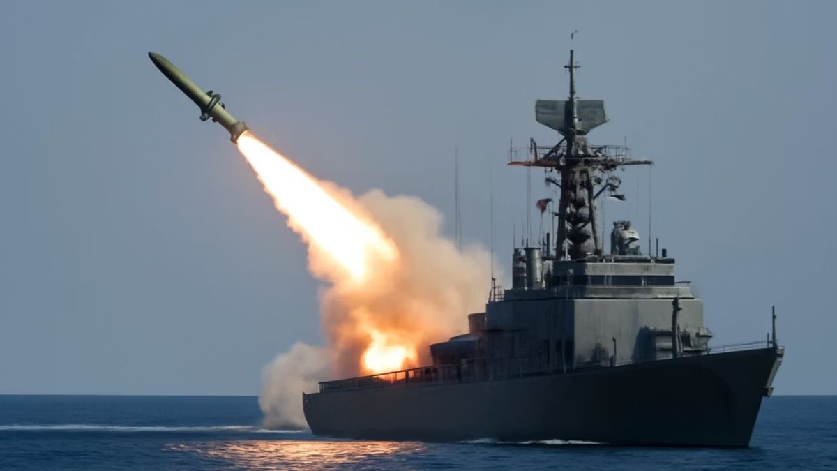 Iran Conducts “Sustainable Power 1404” Missile Drills in Gulf of Oman 