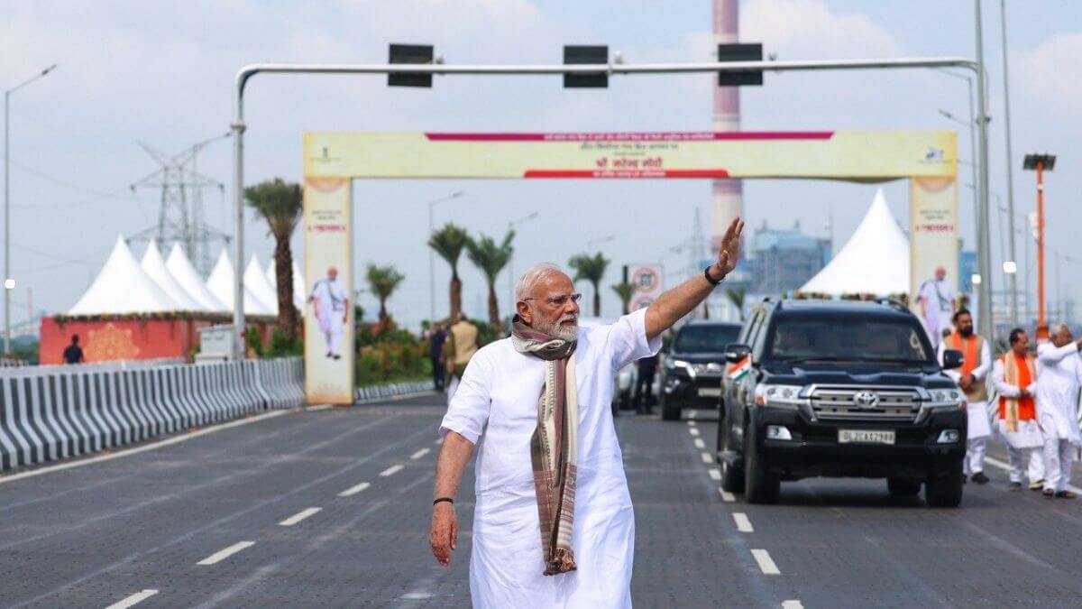 PM Modi InauguratesPM Modi Inaugurates ₹12,000 Crore Development Projects in Gaya, Bihar ₹12,000 Crore Development Projects in Gaya, Bihar (1)
