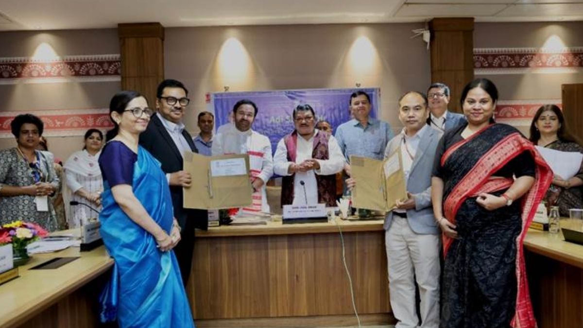 Coal India and NSTFDC Sign MoU to Empower Tribal Students via Eklavya Schools