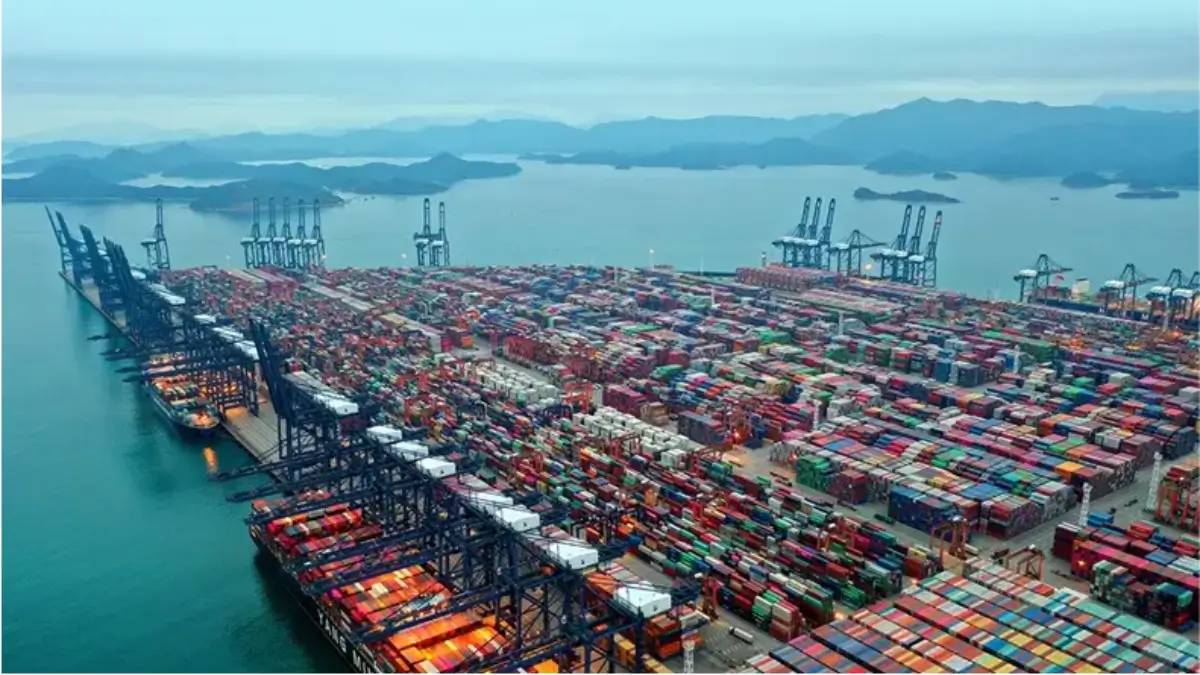 Top-10 Busiest Sea Ports in the World by Container Volume in 2025