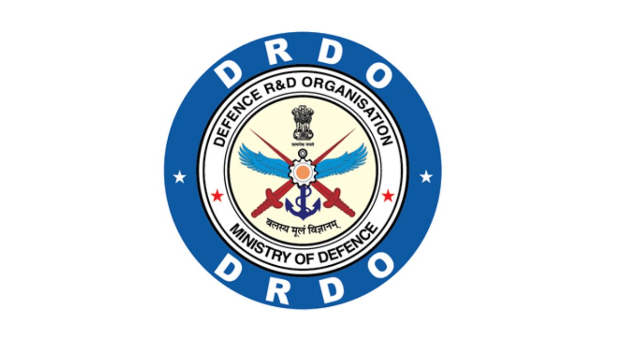 DRDO Signs MoU to Develop 300 MW Solar Projects Across India