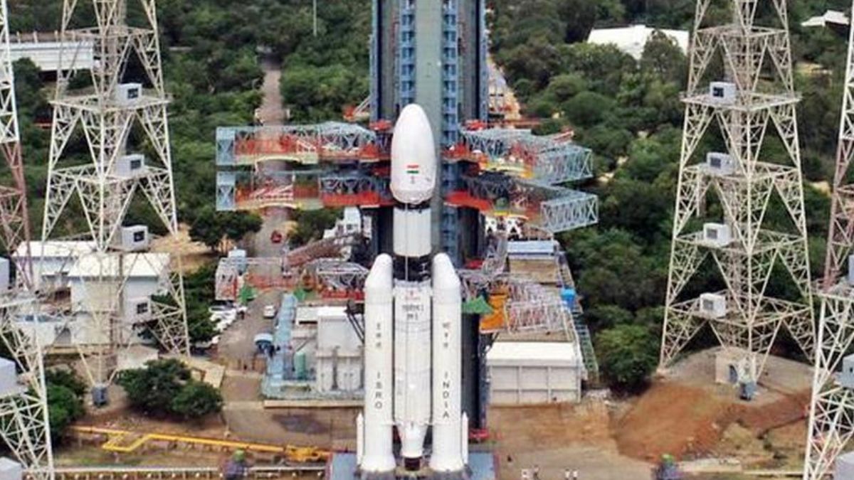 India Launches Heaviest Comsat CMS‑03 on LVM3‑M5 Rocket
