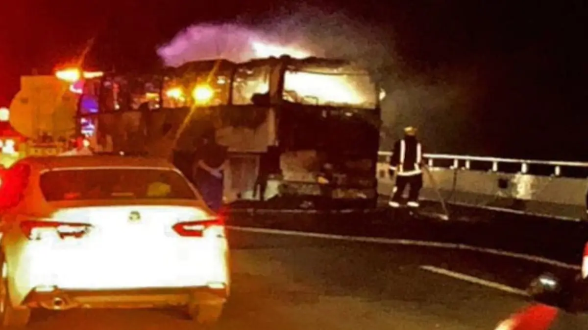 42 Indians Dead In Bus–Tanker Collision Near Medina