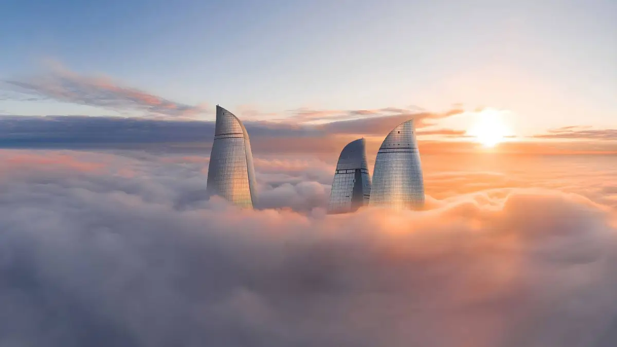 Which City of the World is Known as the City of Winds?