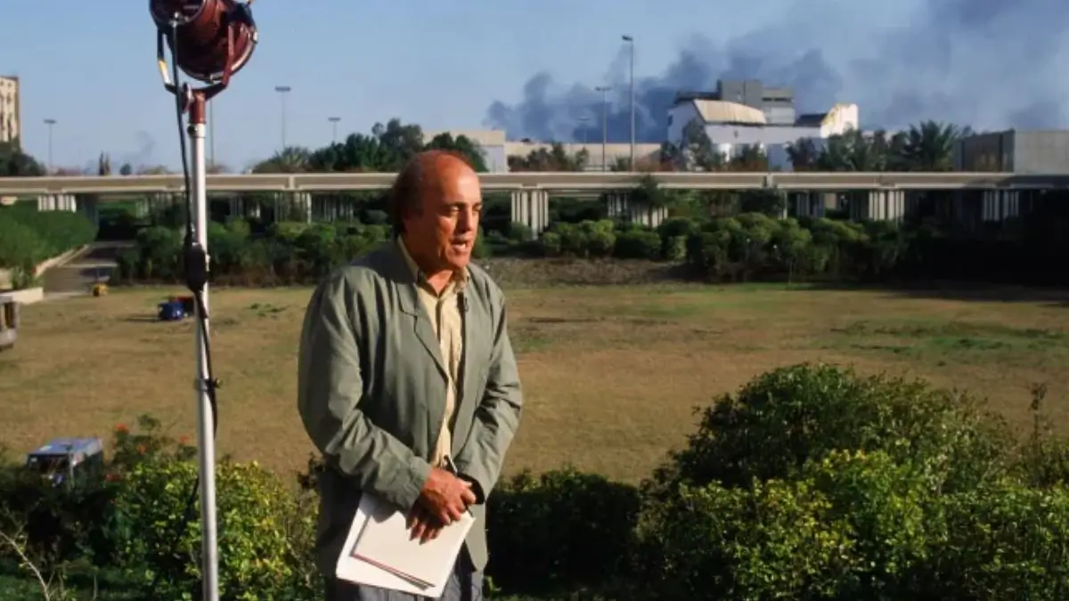 Pulitzer Prize Winning War Correspondent Peter Arnett Dies at 91