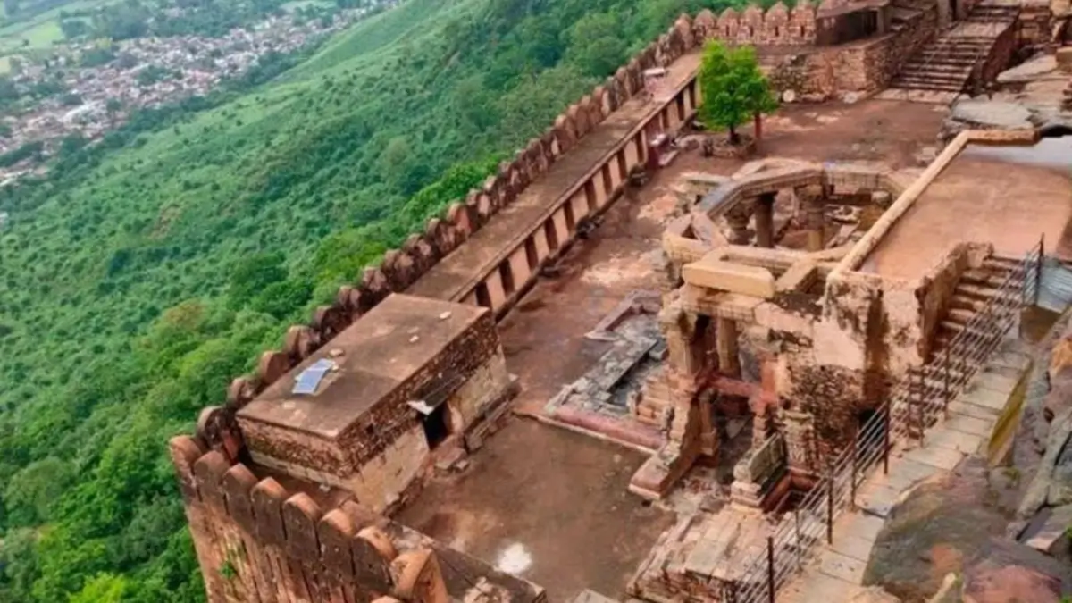 Why Geological Survey of India (GSI) Declared Kalinjar Fort a Geo-Heritage Site