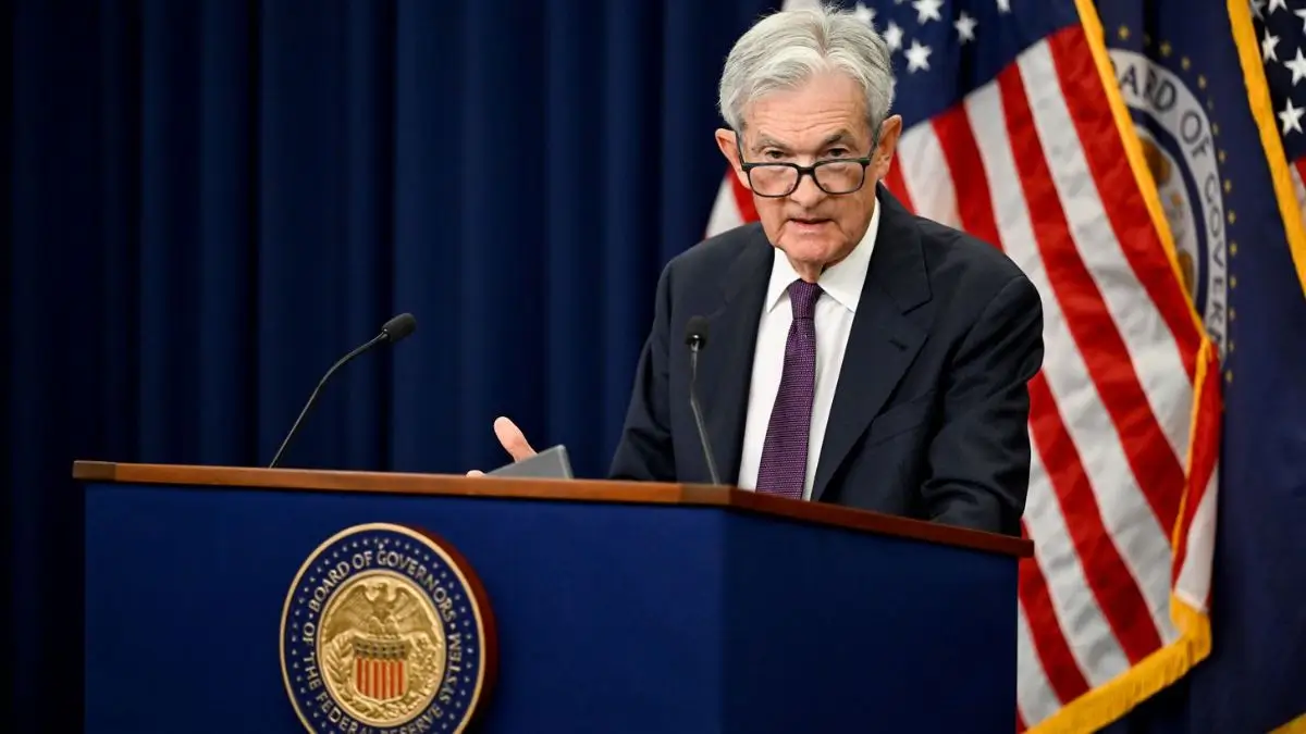 US Fed Keeps Interest Rates Unchanged, Signals Policy Uncertainty