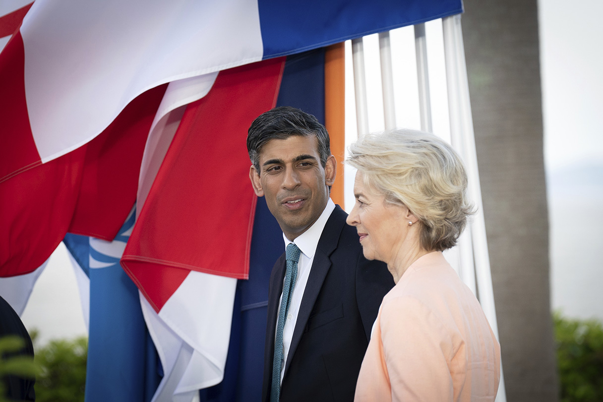 about – Page 1203_18.1